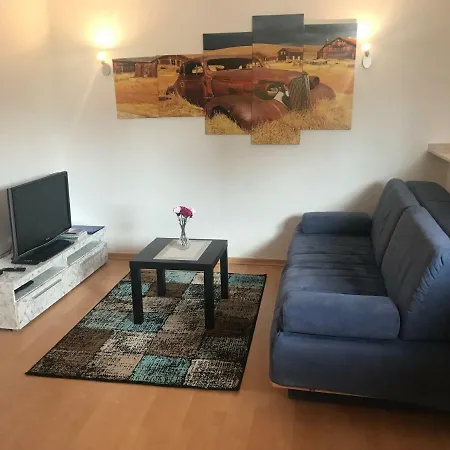 City Center Apartment *